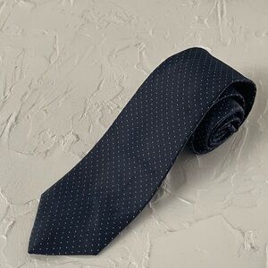 *ROYAL COPENHAGEN Men's navy Blue & White Polka Dot  Necktie